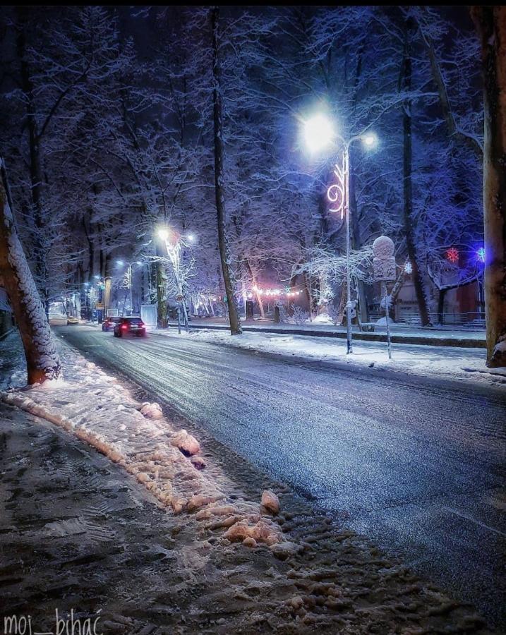 Kartal Centar Apartment Bihać Esterno foto