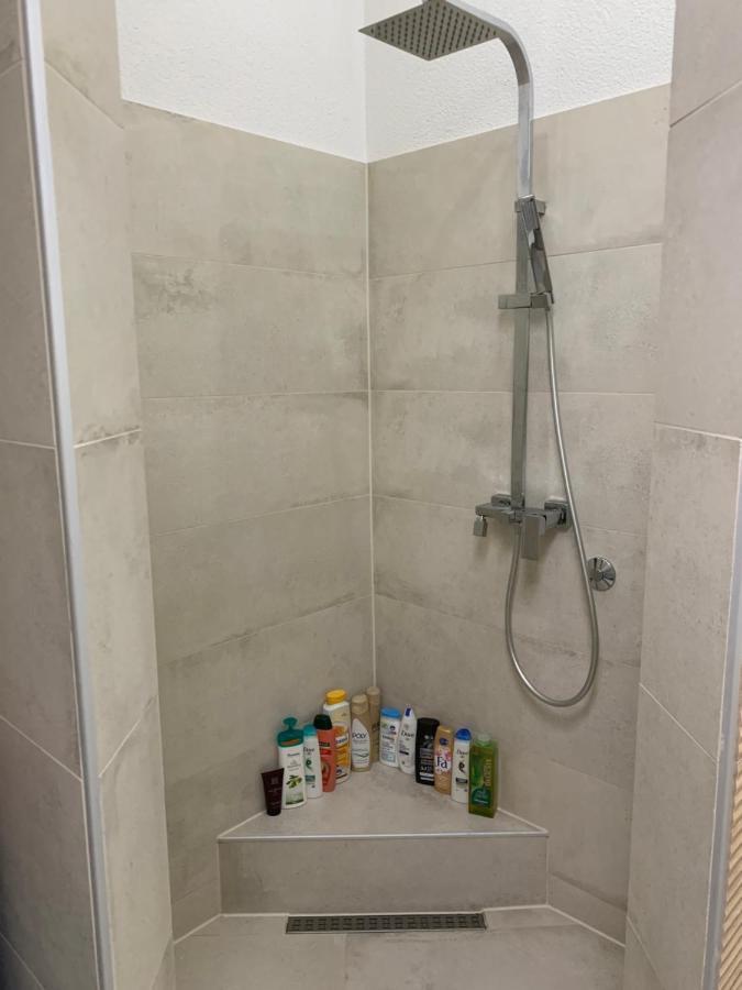Kartal Centar Apartment Bihać Esterno foto