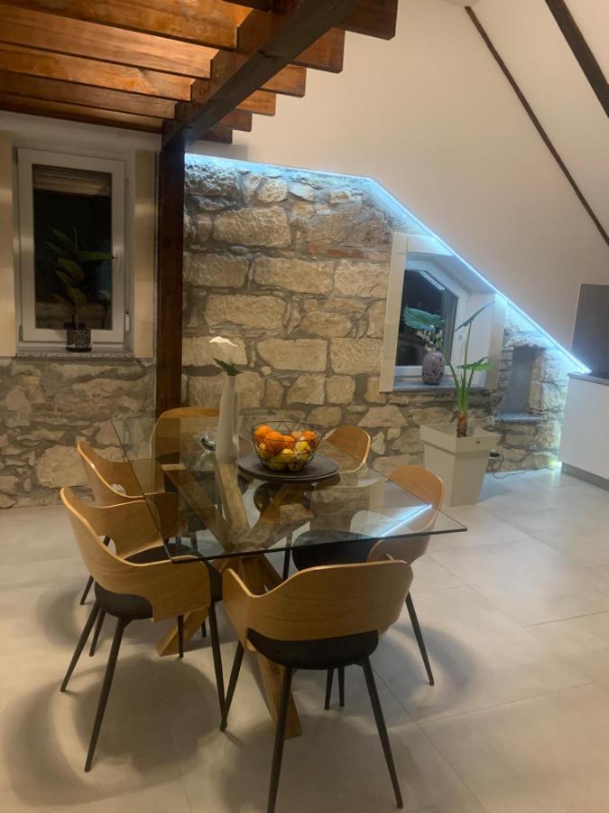 Kartal Centar Apartment Bihać Esterno foto