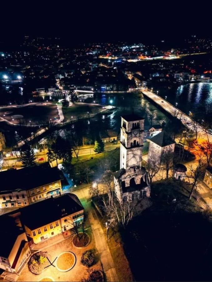 Kartal Centar Apartment Bihać Esterno foto